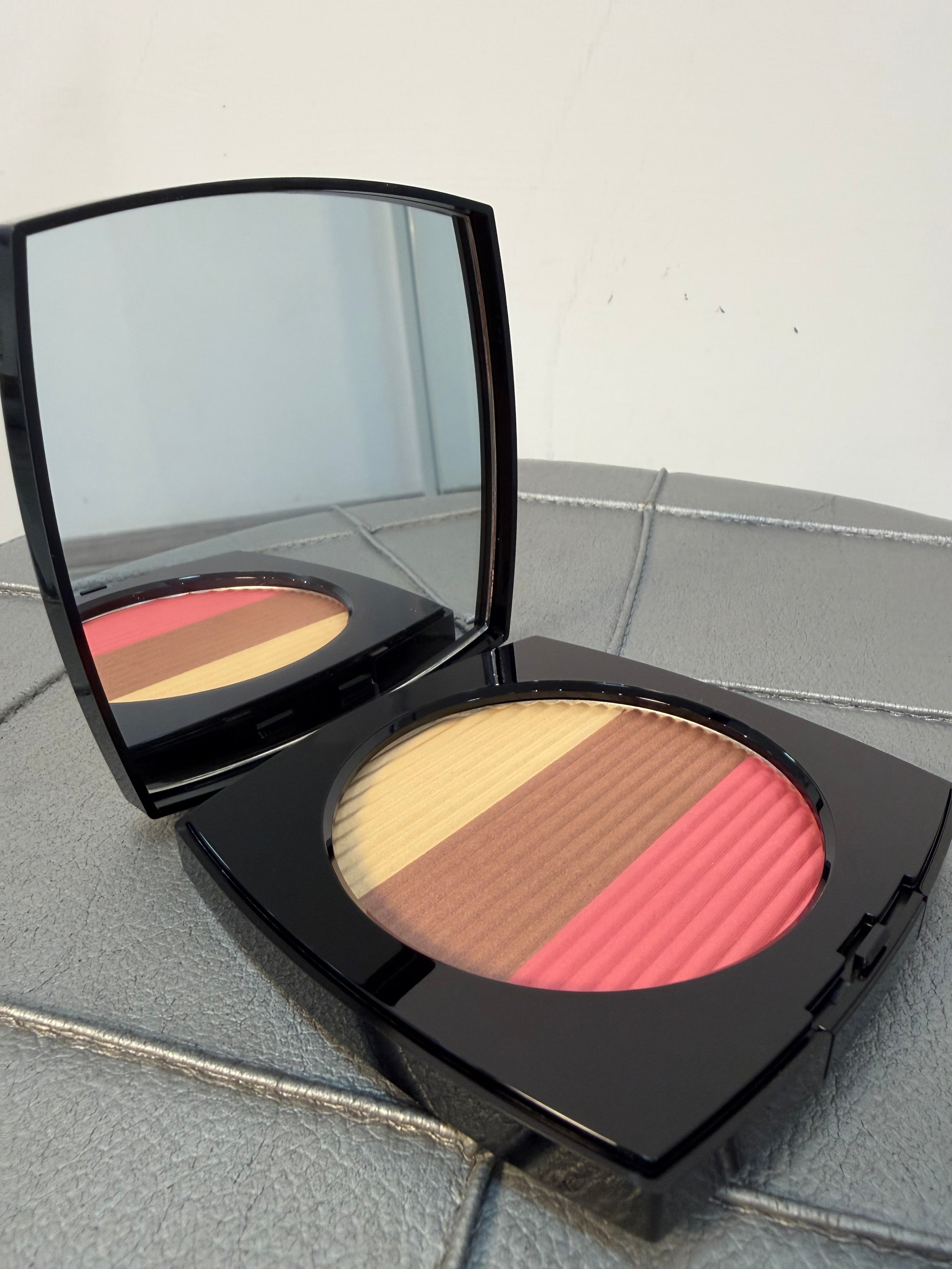 CHANEL - LES BEIGES POUDRE BELLE MINE ENSOLEILLÉE