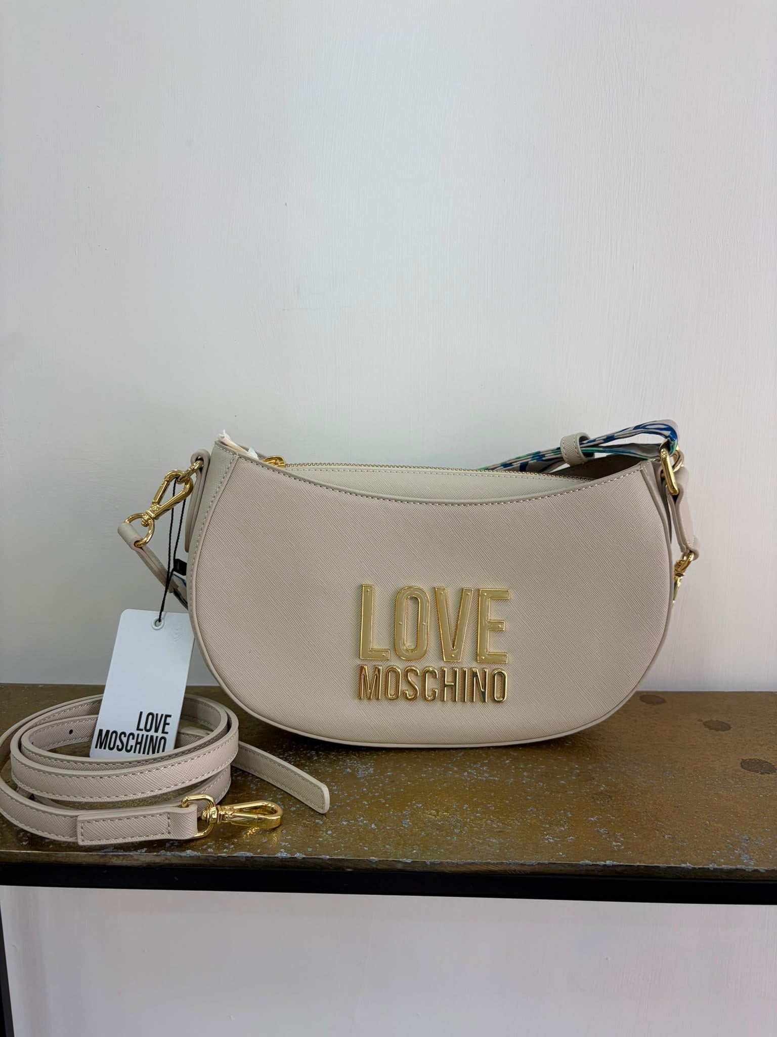 Love Moschino semiluna