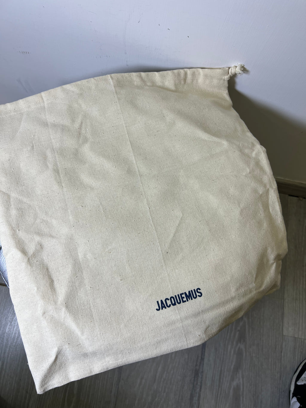 Jacquemus la grand bambino giallo paglino