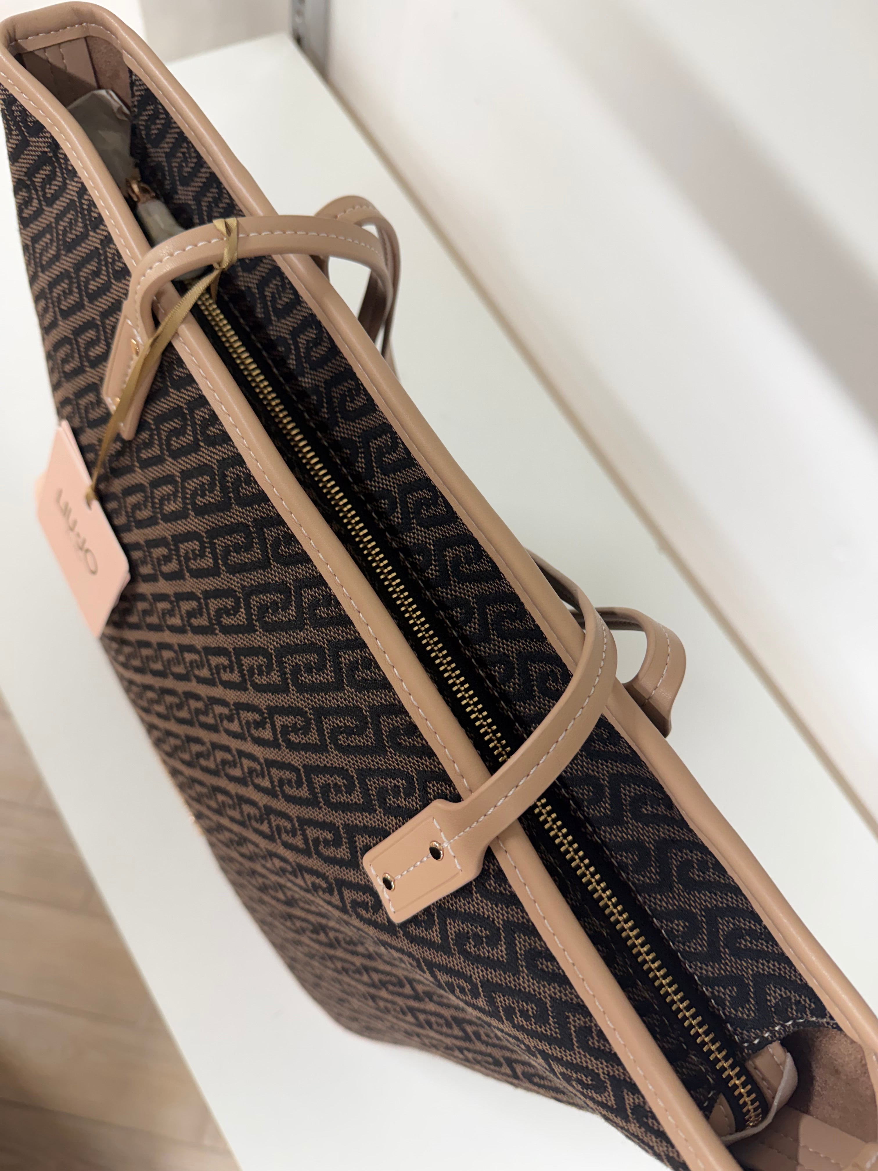 Liu•Jo Tote evrim tess