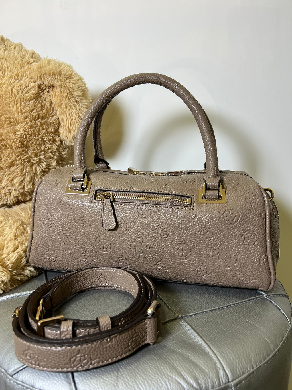Guess Borsa bauletto cresidiaII
