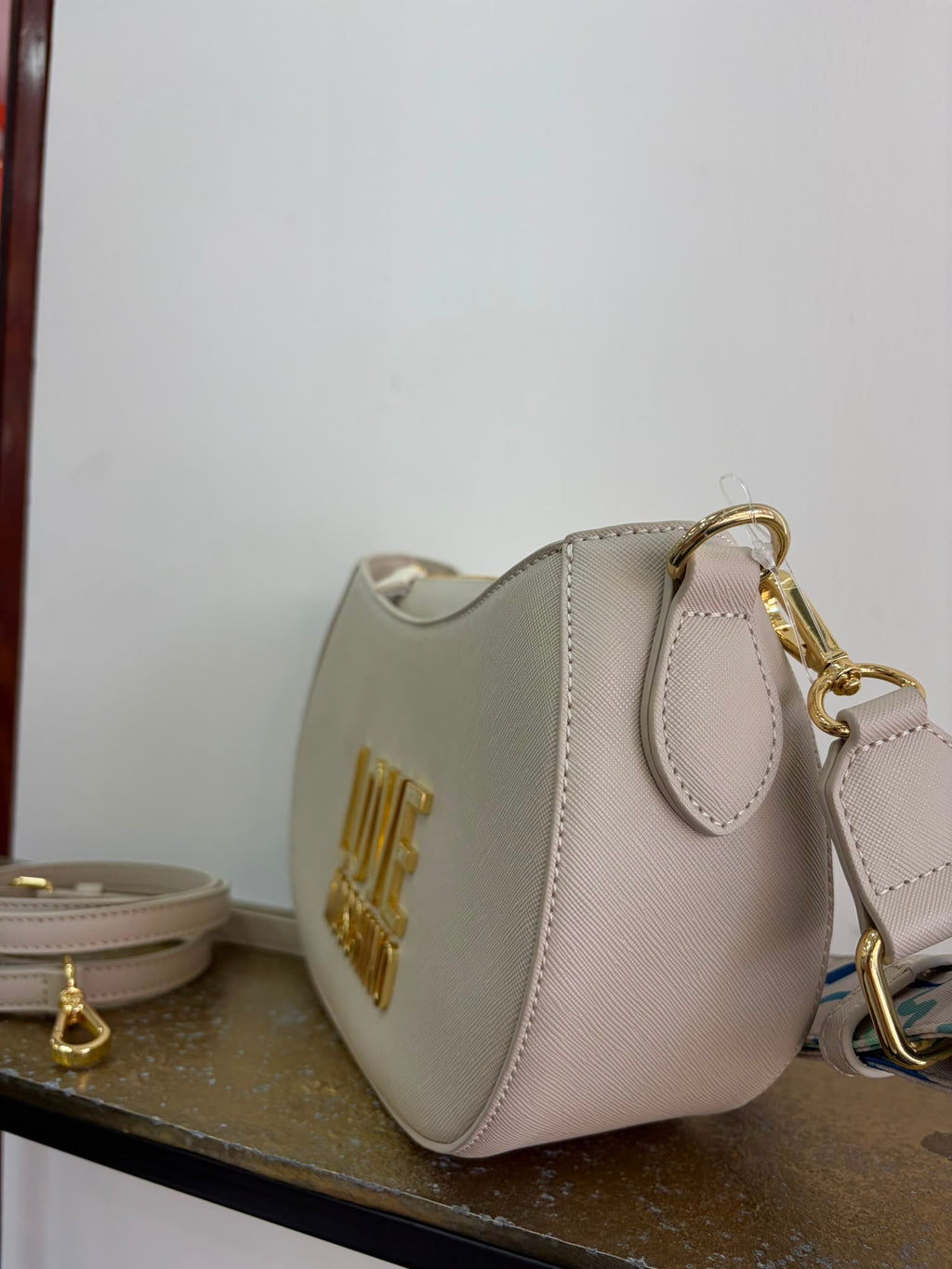 Love Moschino semiluna