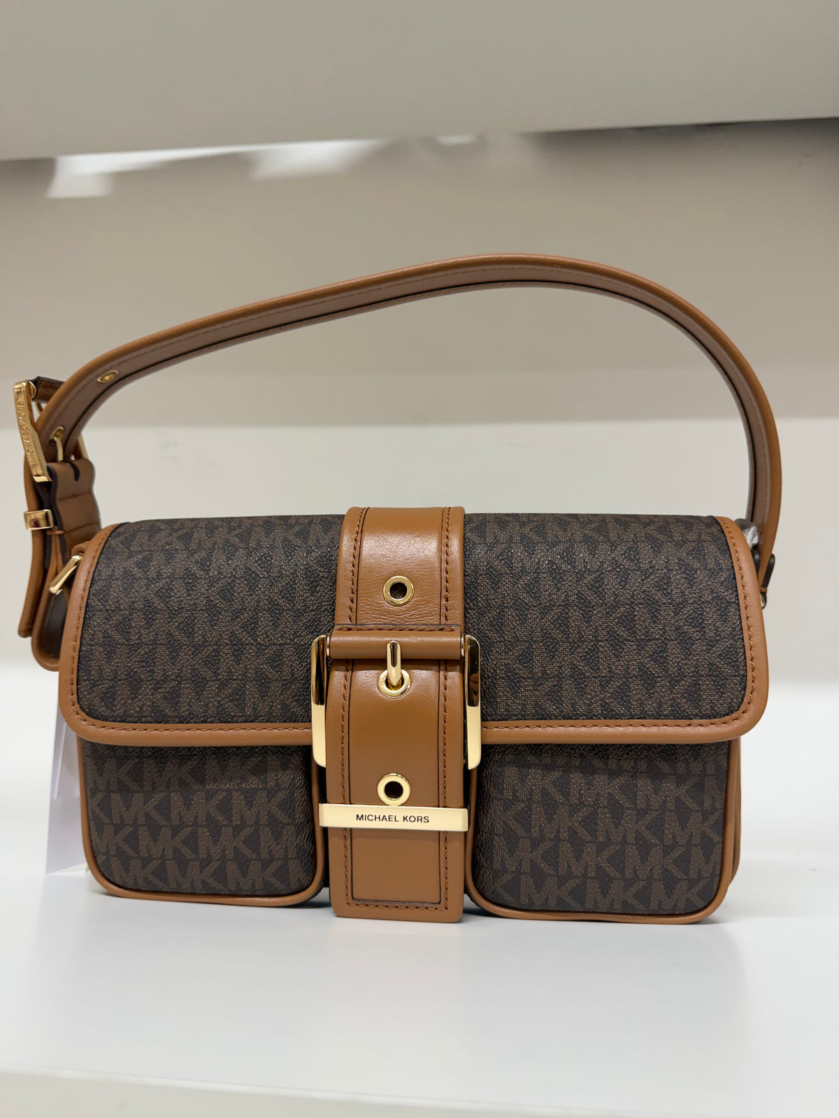 Michael Kors acorn marrone