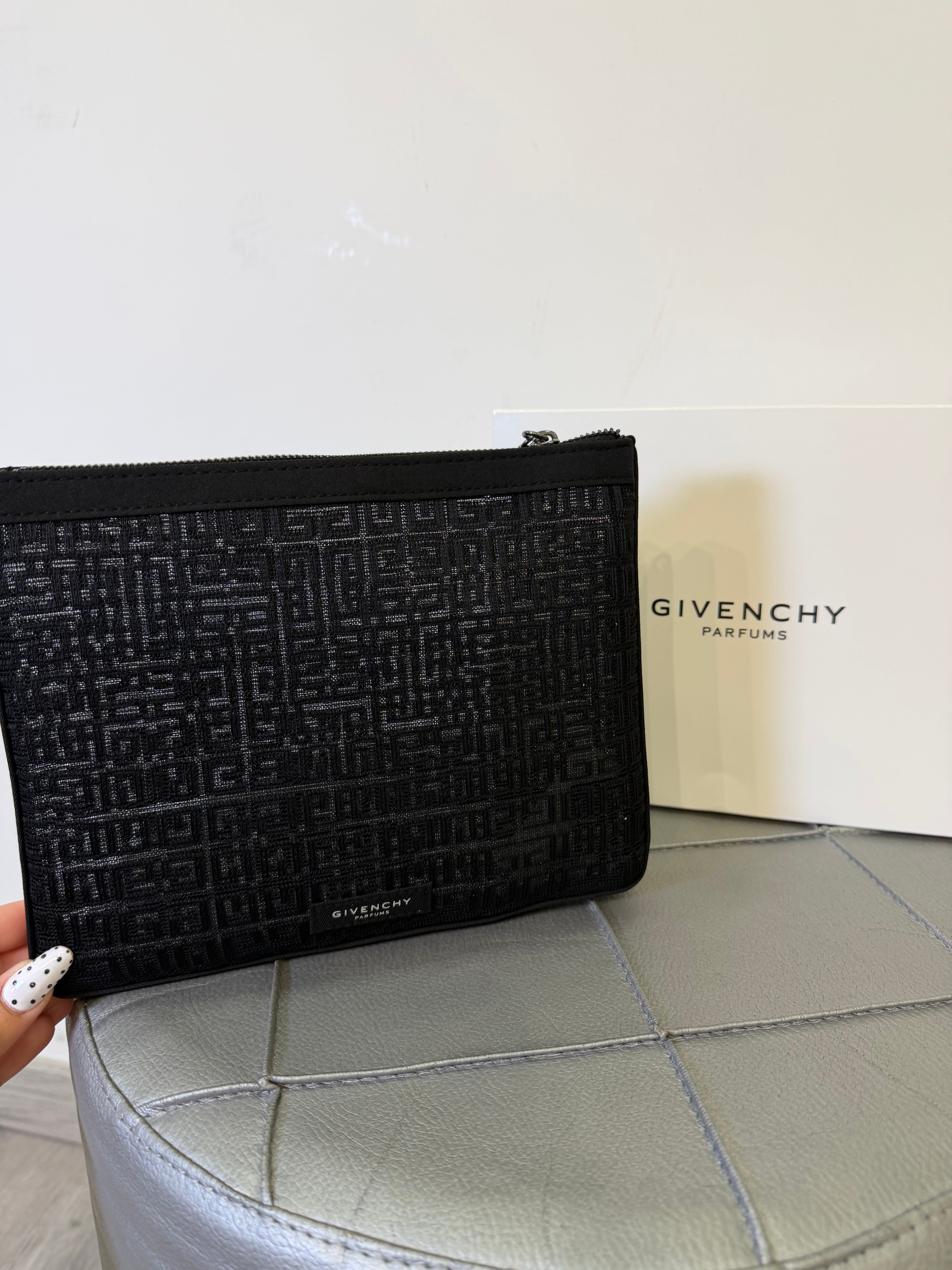 Pochette Givenchy