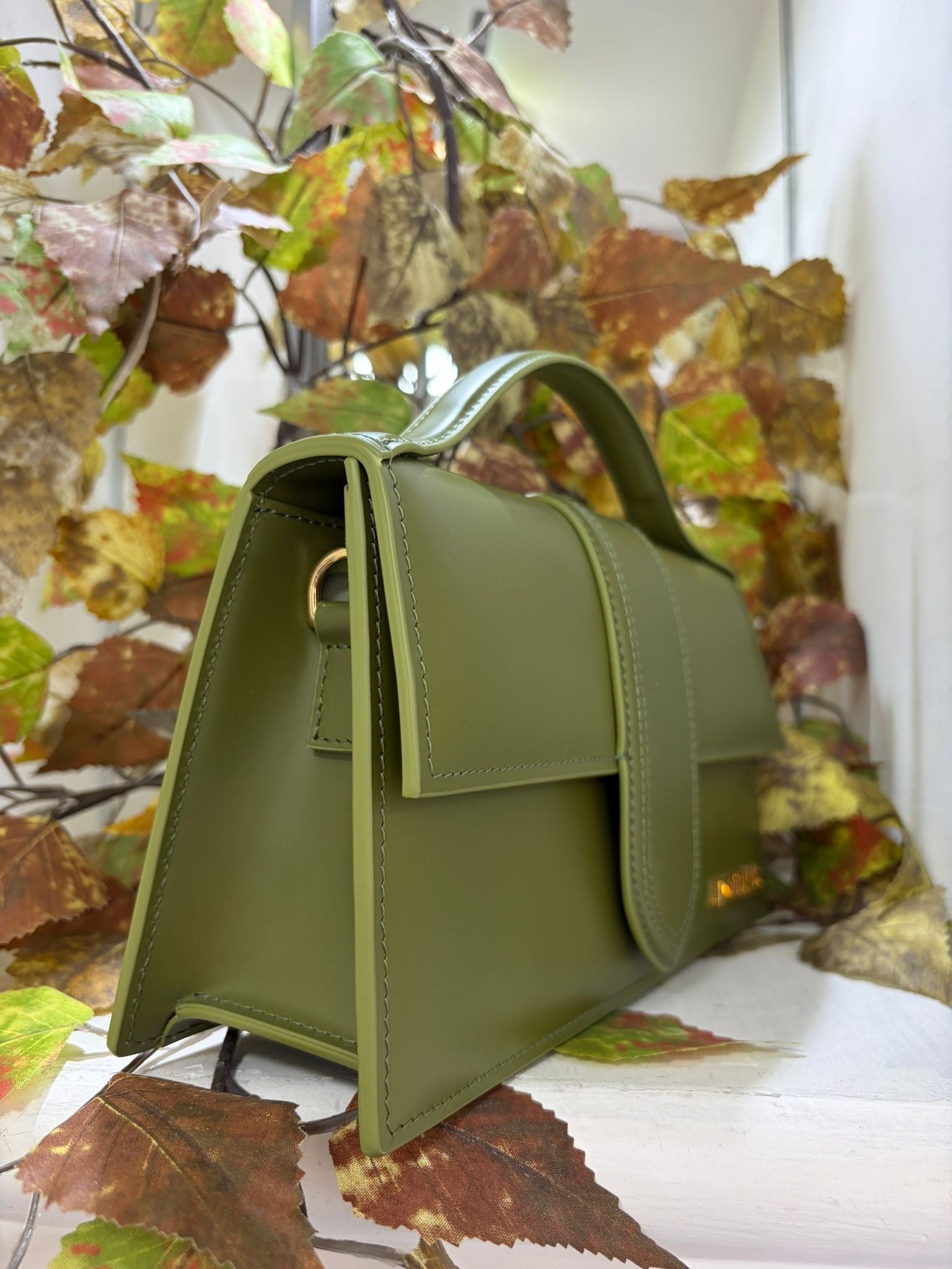 Jacquemus Grand bambino verde oliva