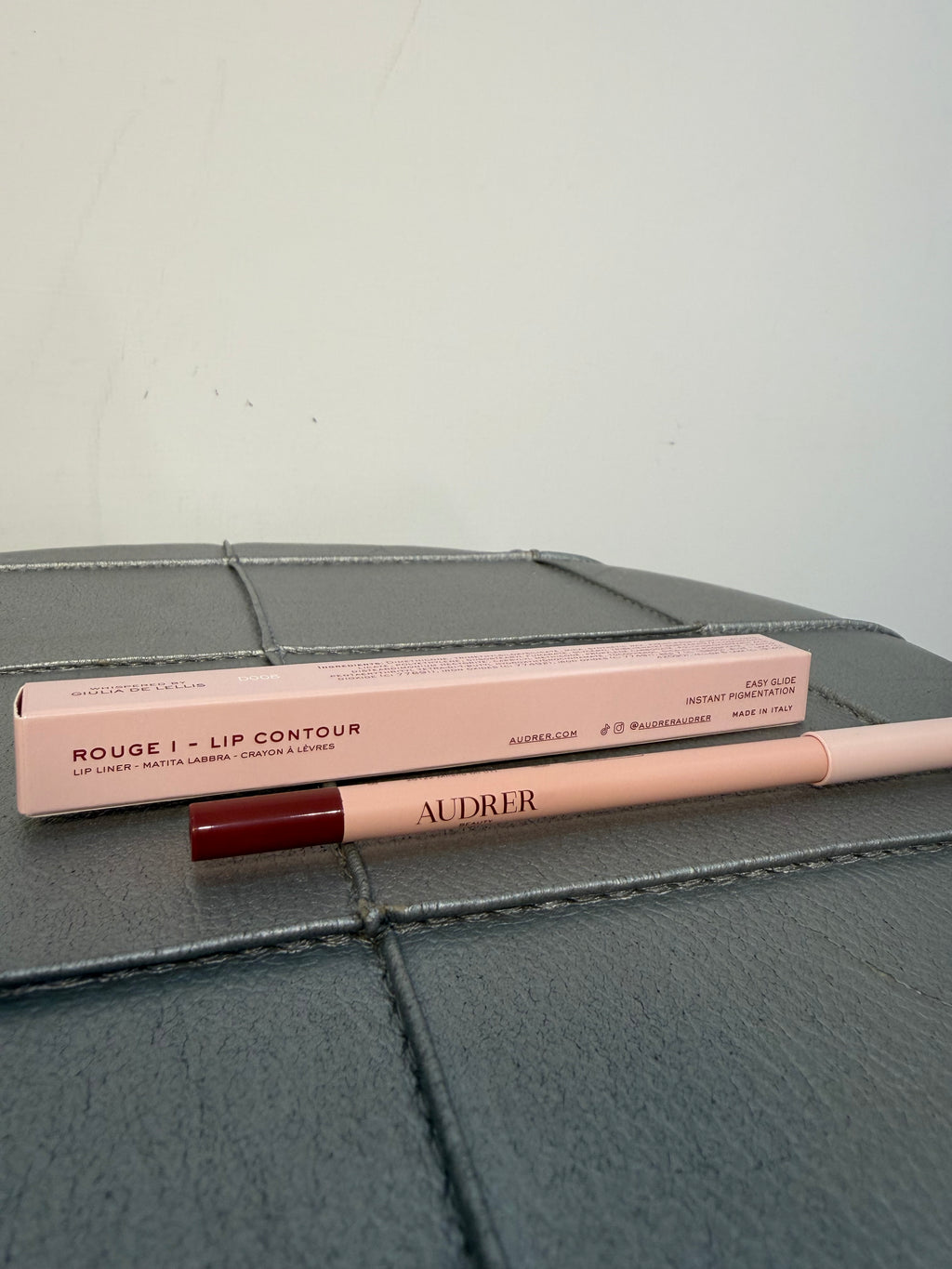 Audrer lip Contour