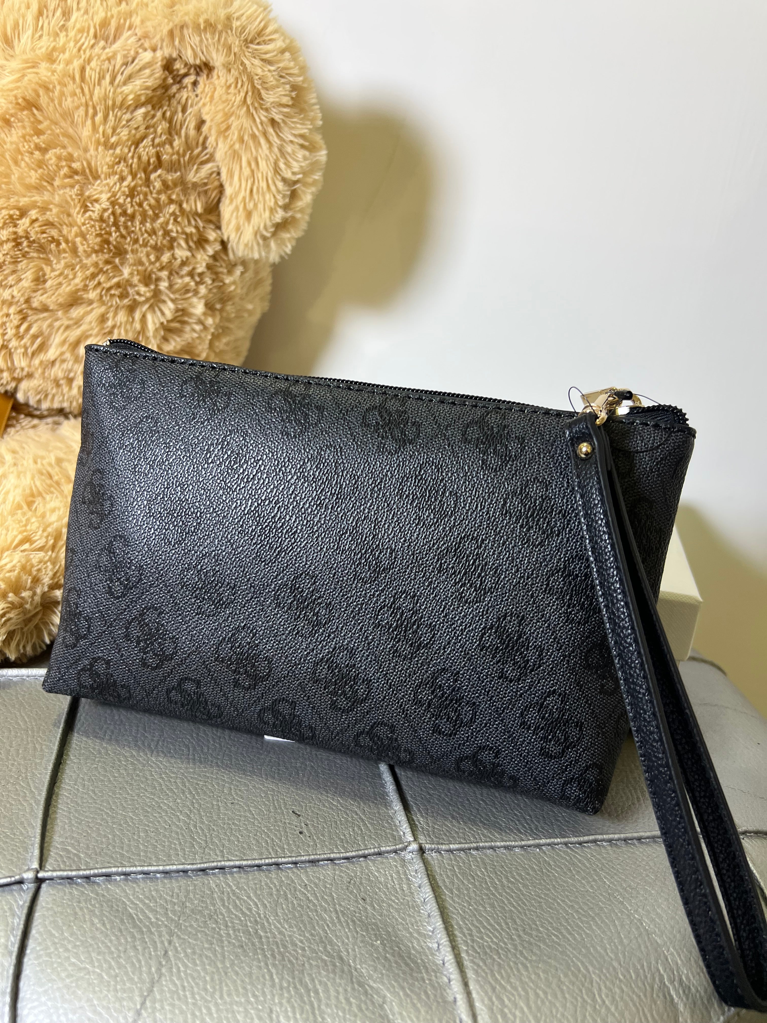 Guess pochette laurel