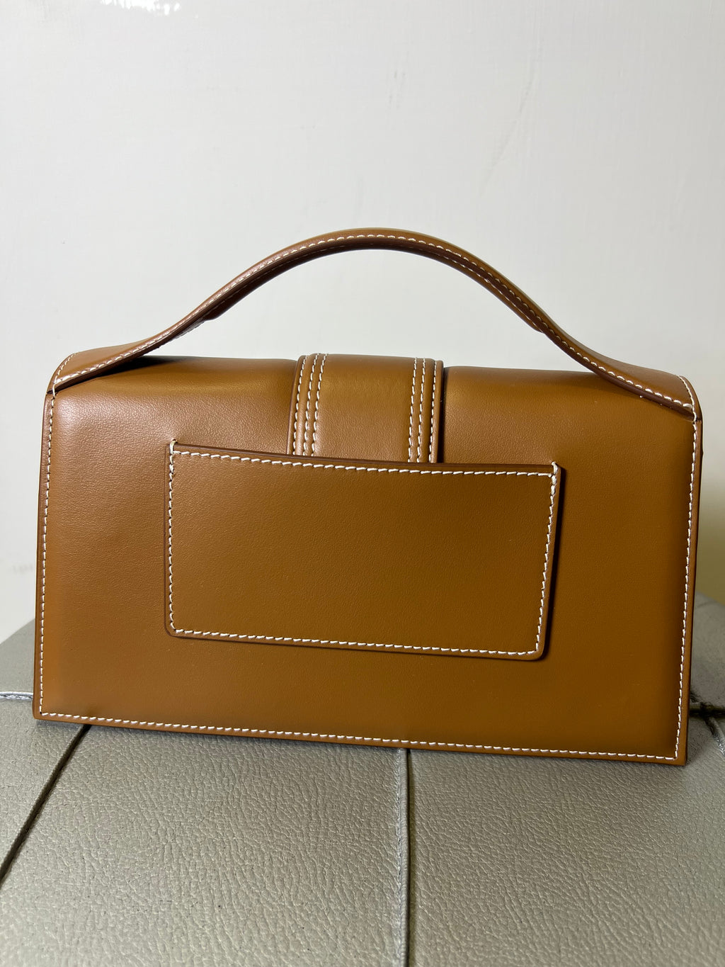 Jacquemus grand bambino cuoio