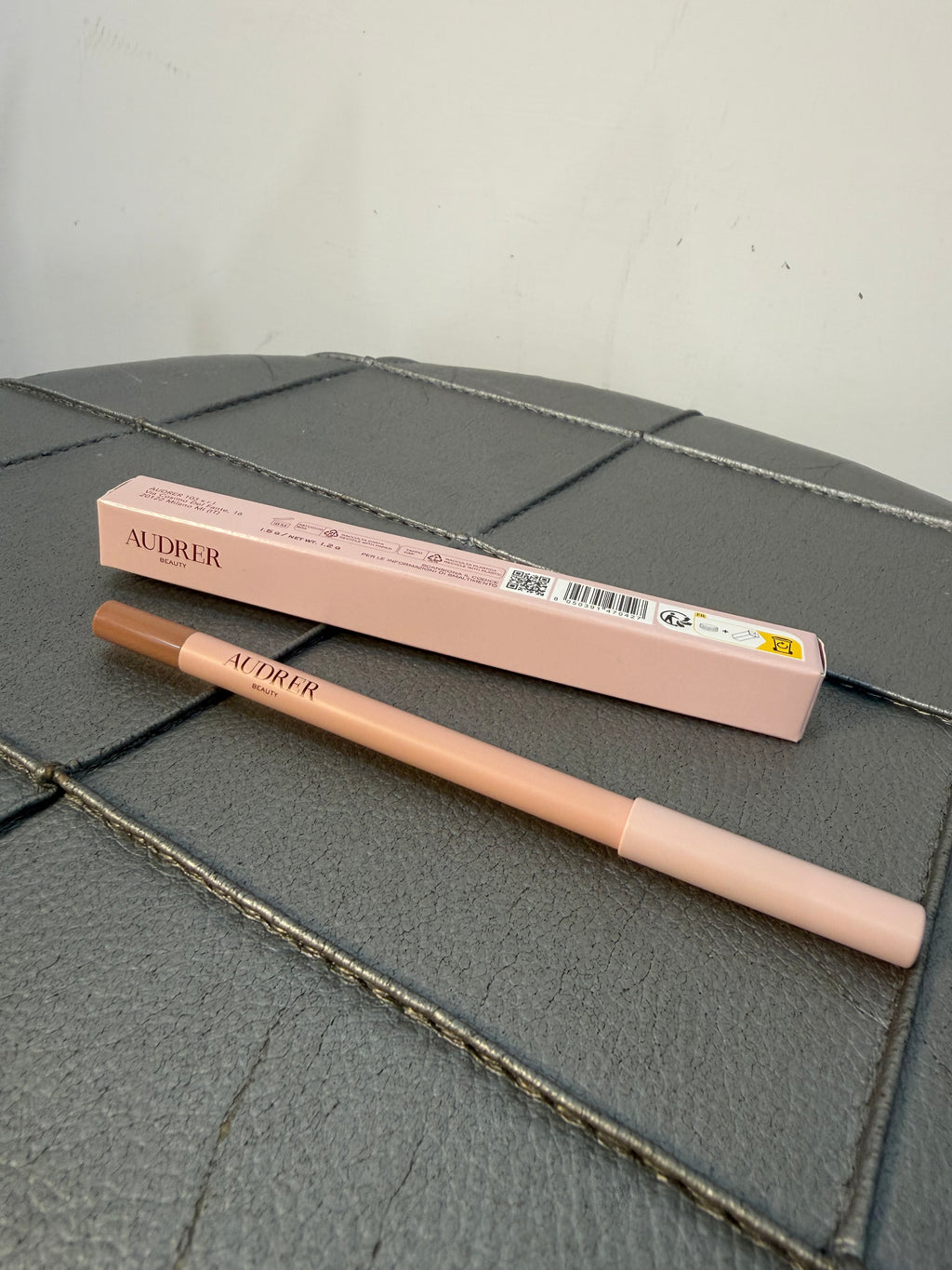 Audrer lip Contour