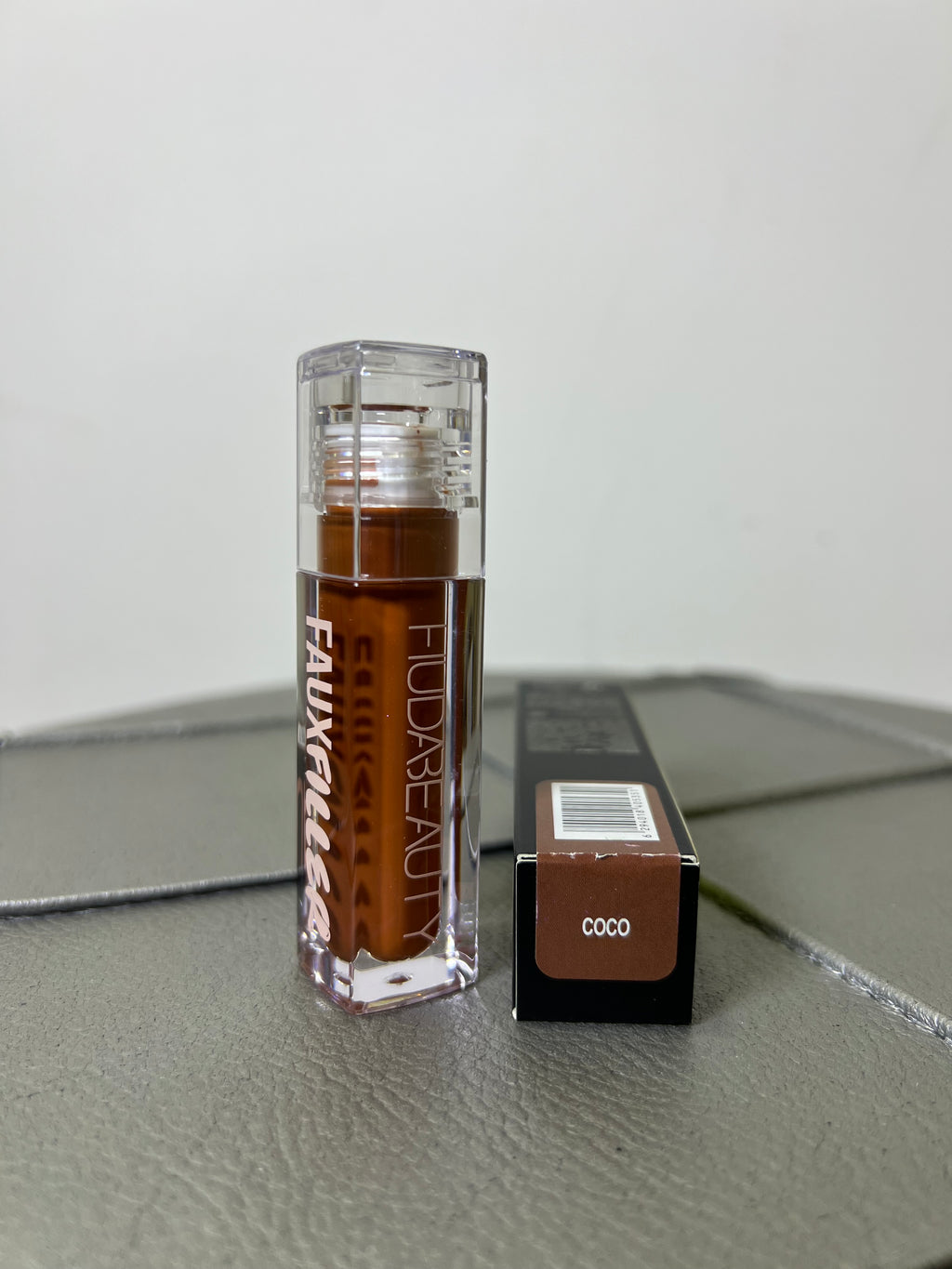 Huda Beauty faux filler