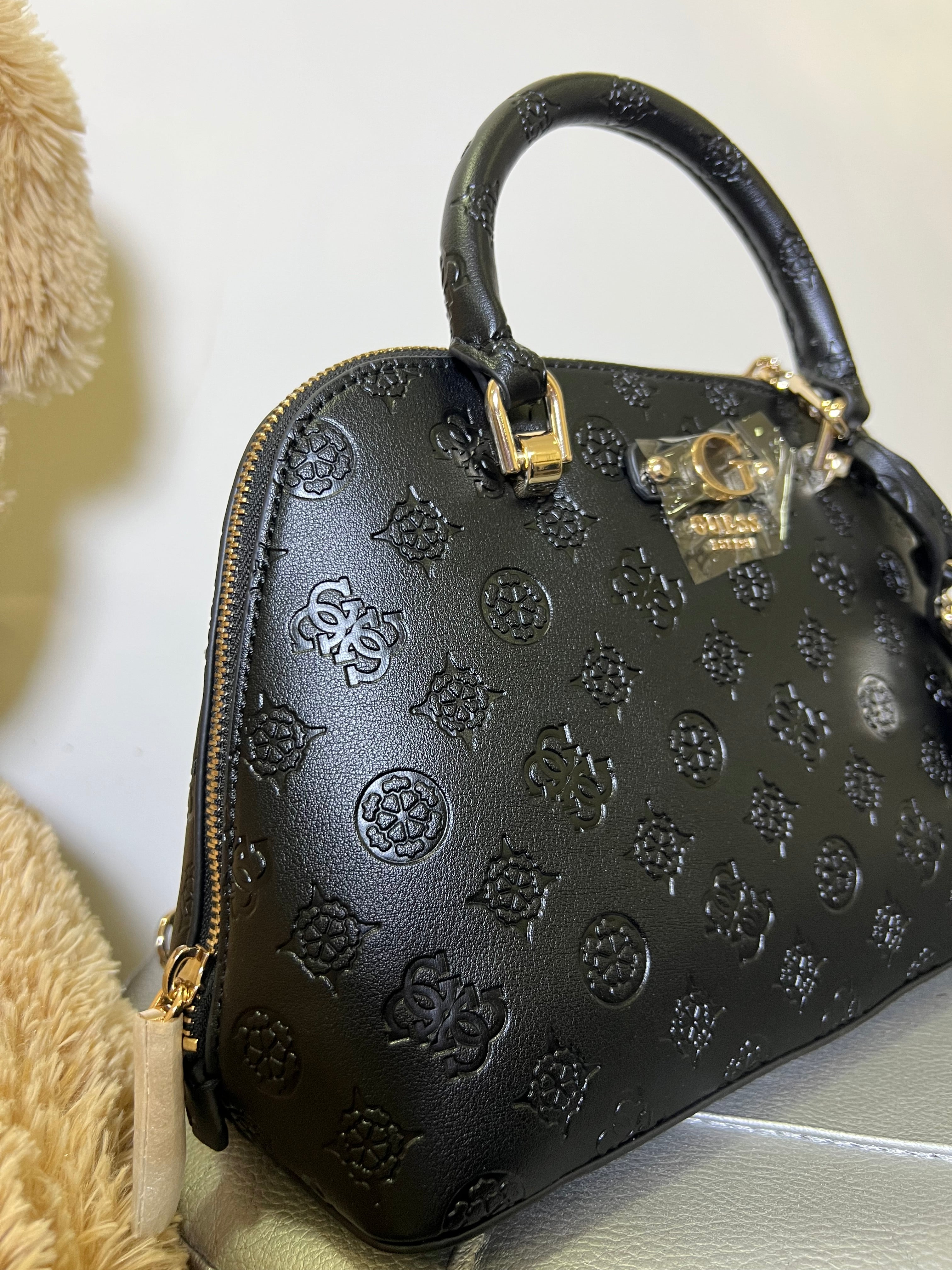 Guess borse bauletto dita