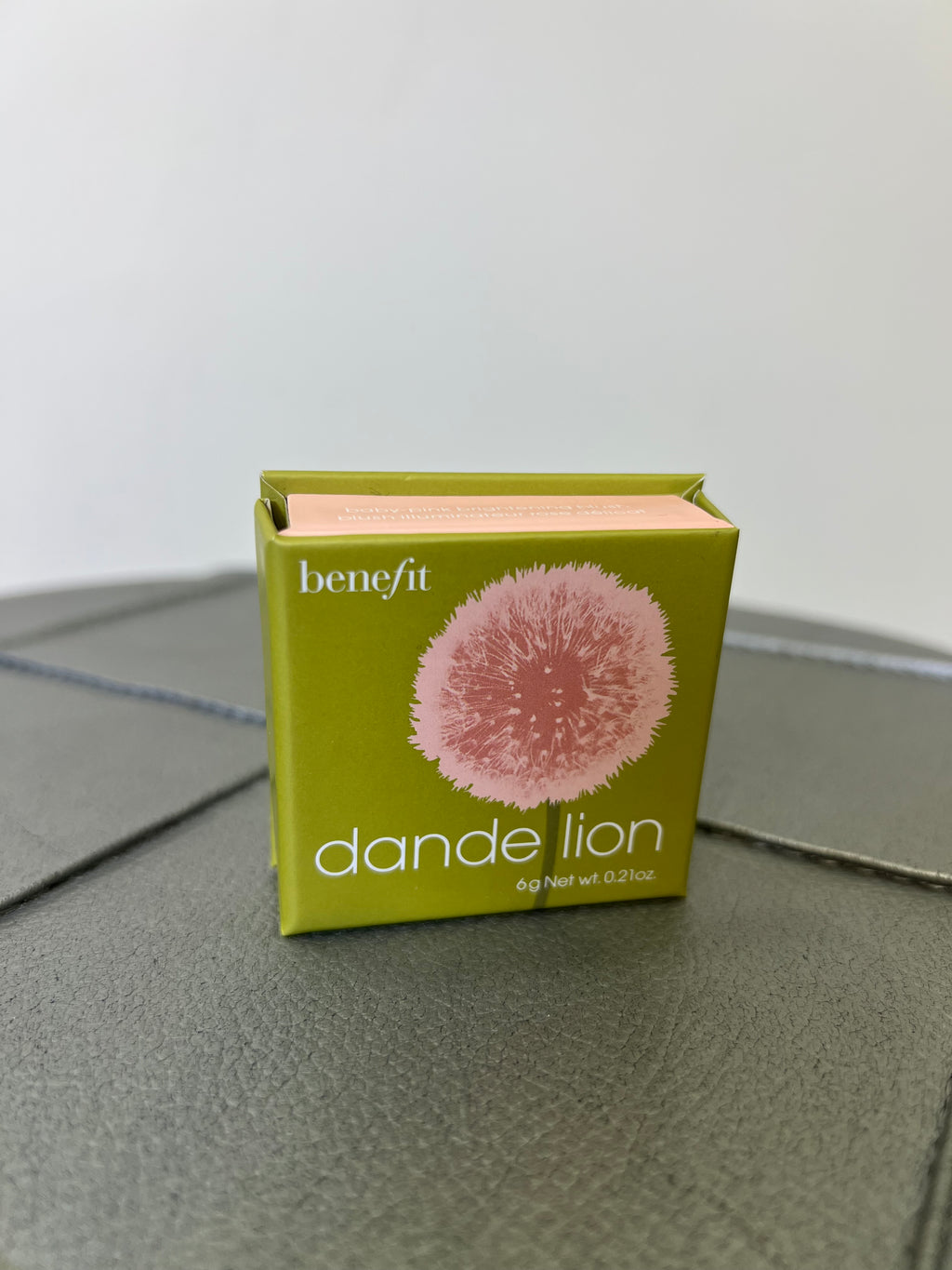Blush dande lion benefit