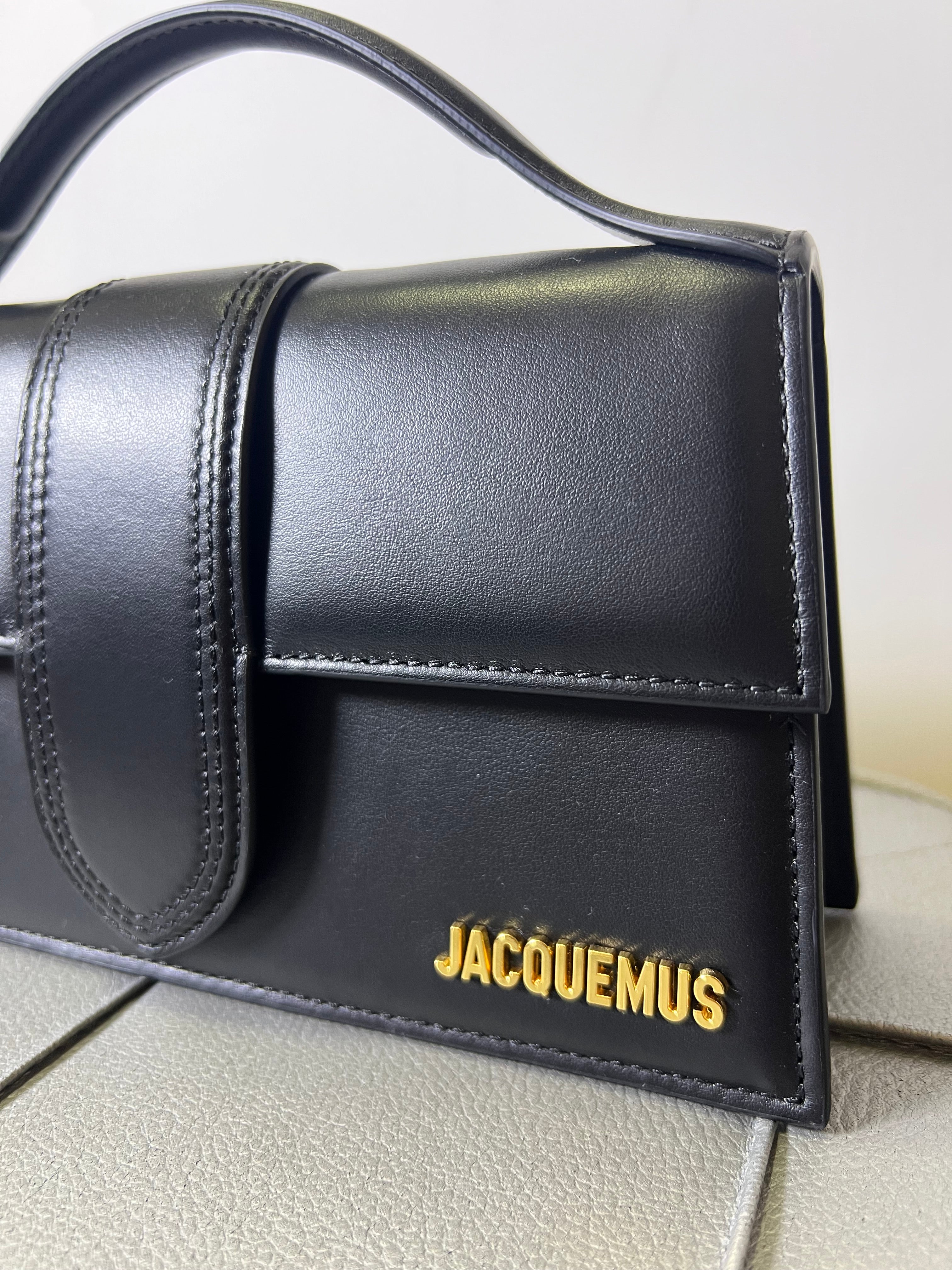 Jacquemus la grand bambino nera