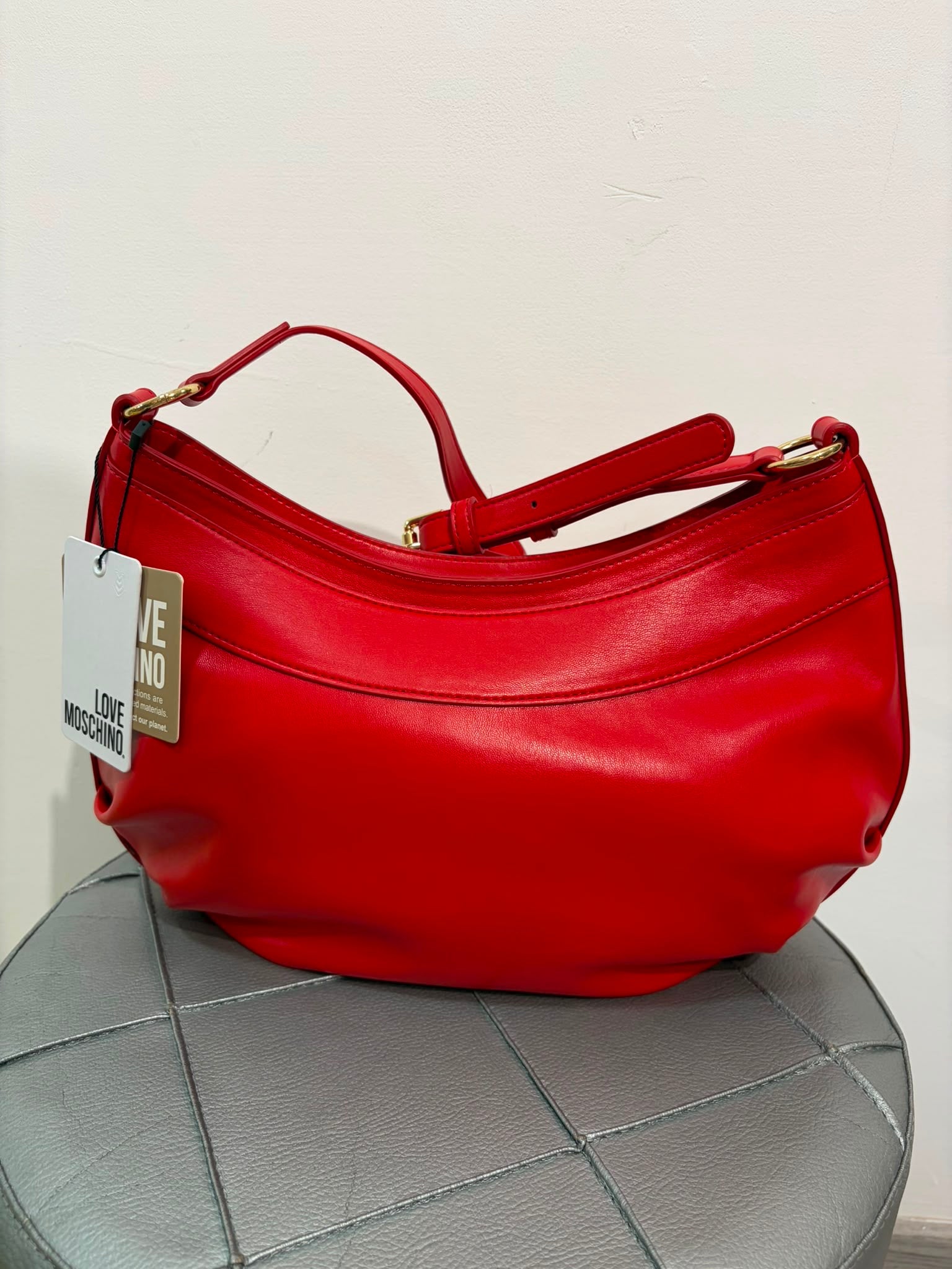 Love Moschino mezzaluna red