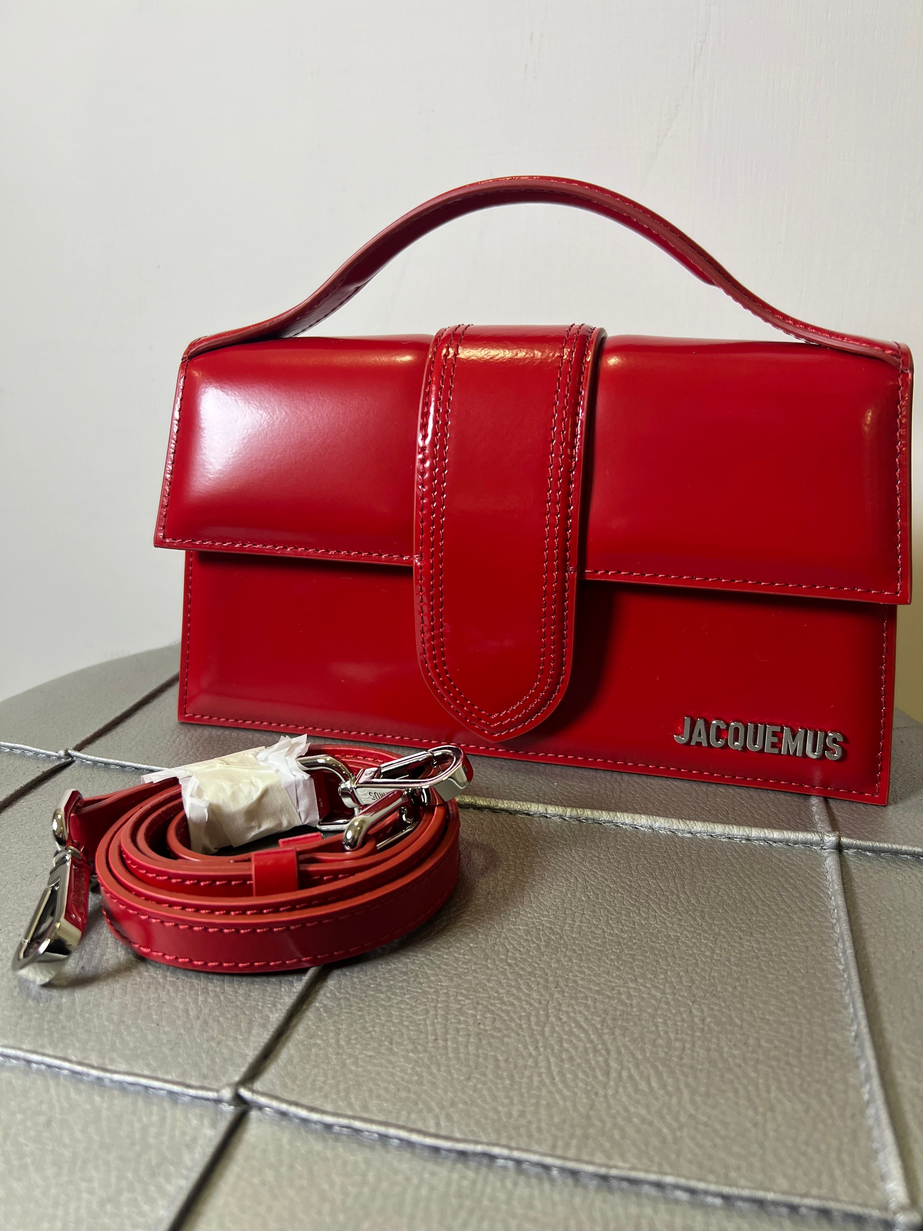 Jacquemus la grand bambino rossa lucida