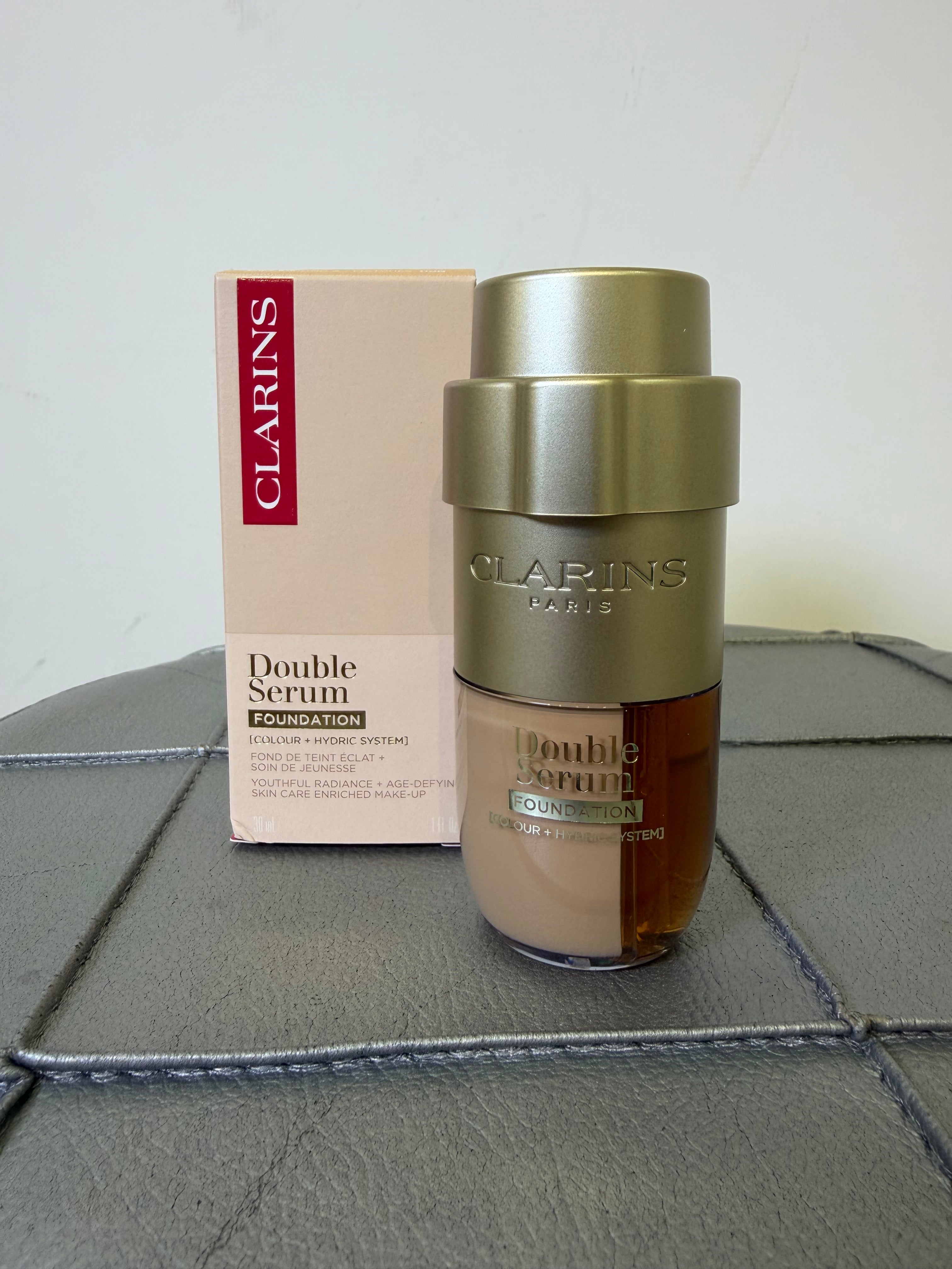 Clarins double serum, fondotinta ibrido 2-1
