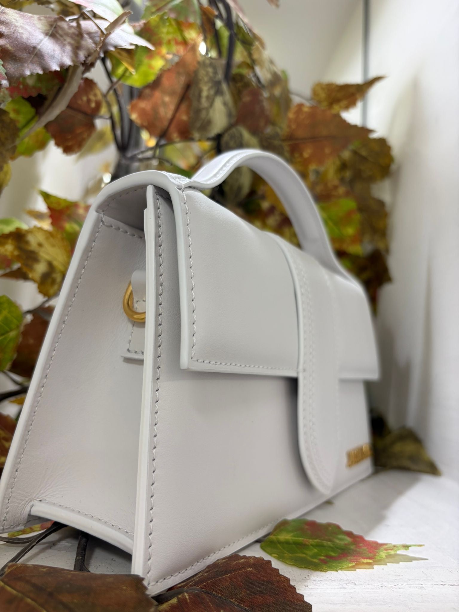 Jacquemus bianca grand bambino