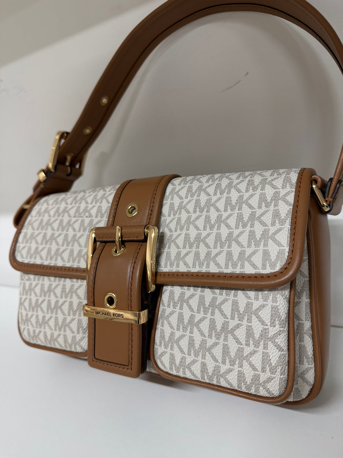 Michael Kors acorn vanilla