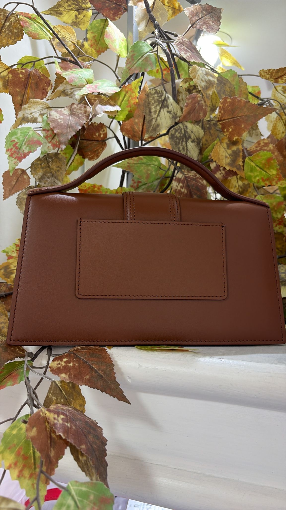 Jacquemus Grand bambino cuoio