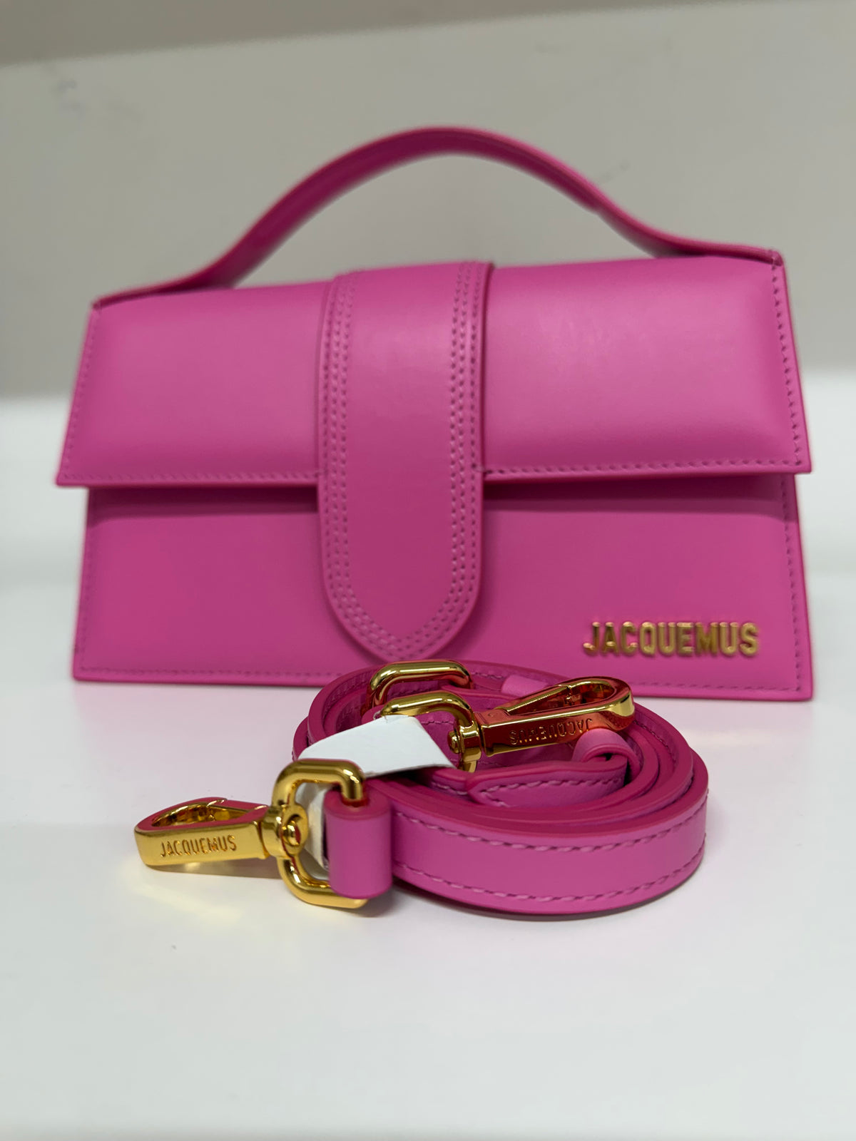 Jacquemus la Grand bambino rosa