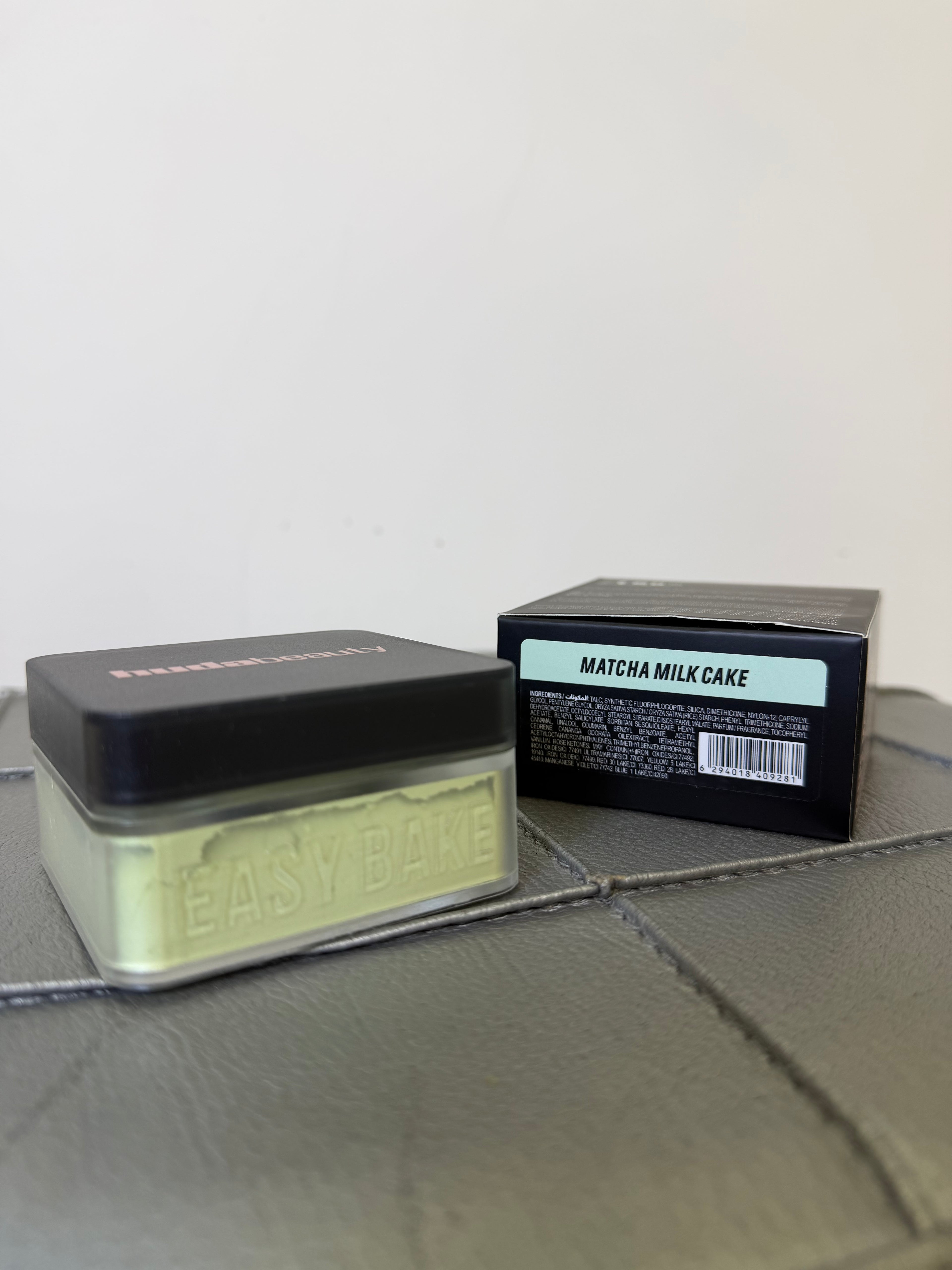 Huda beauty cipria matcha milk cake