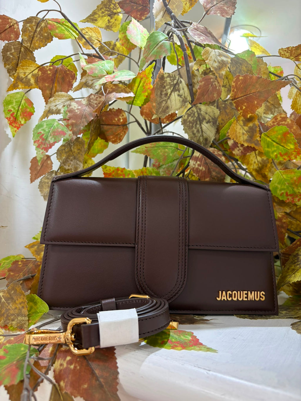 Jacquemus Grand bambino marrone
