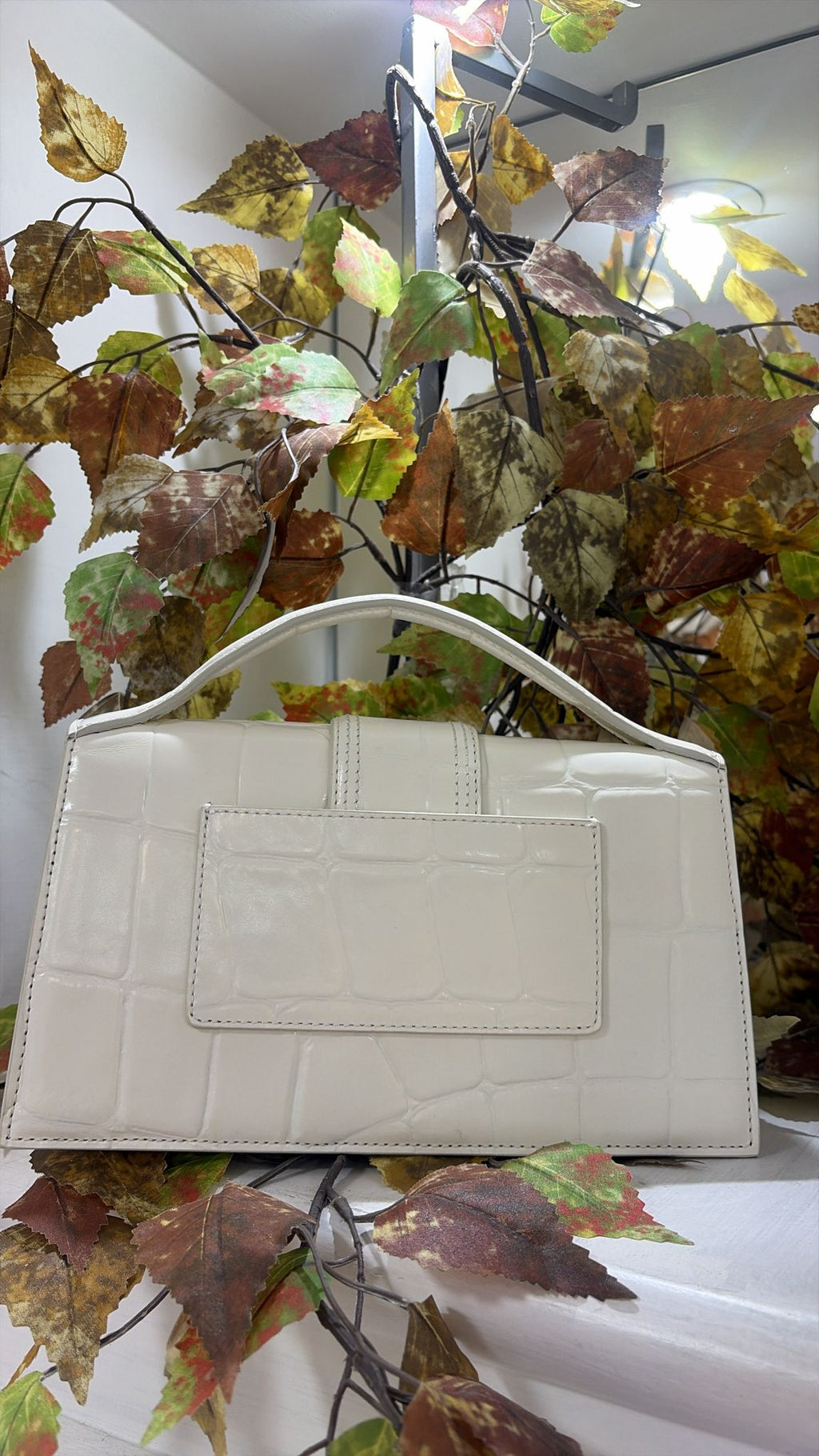 Jacquemus le grand bambino latte crocco