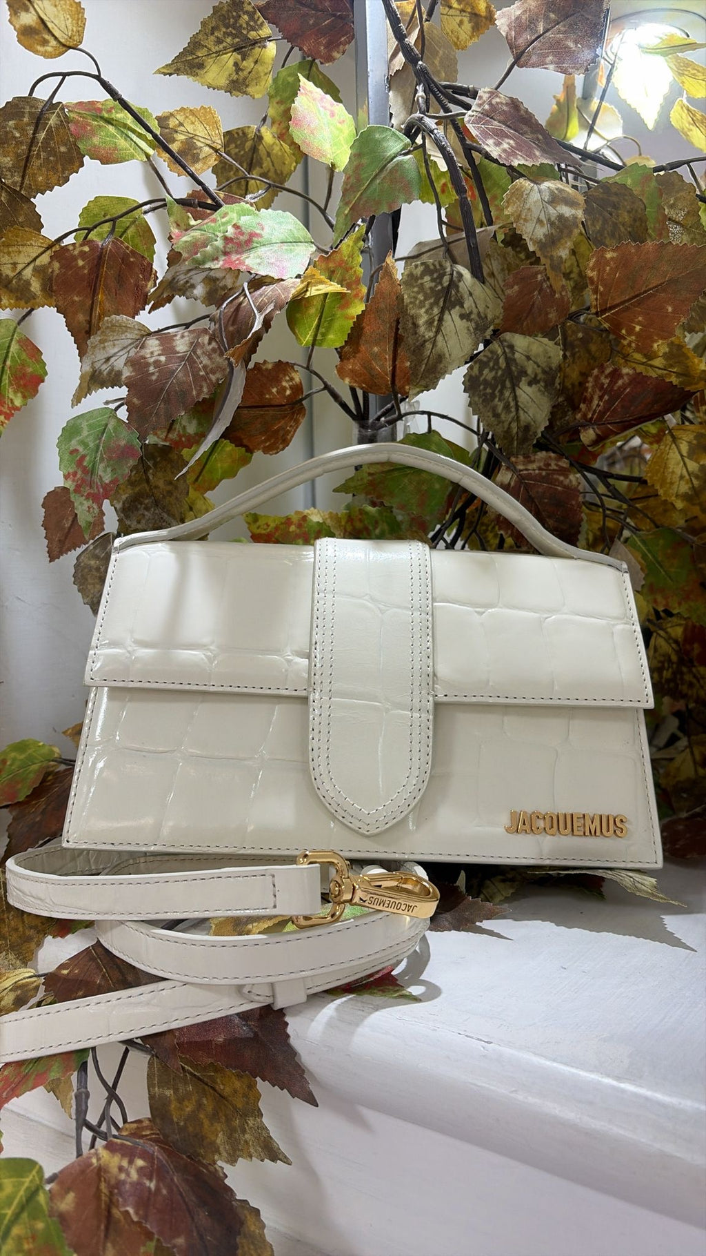 Jacquemus le grand bambino latte crocco