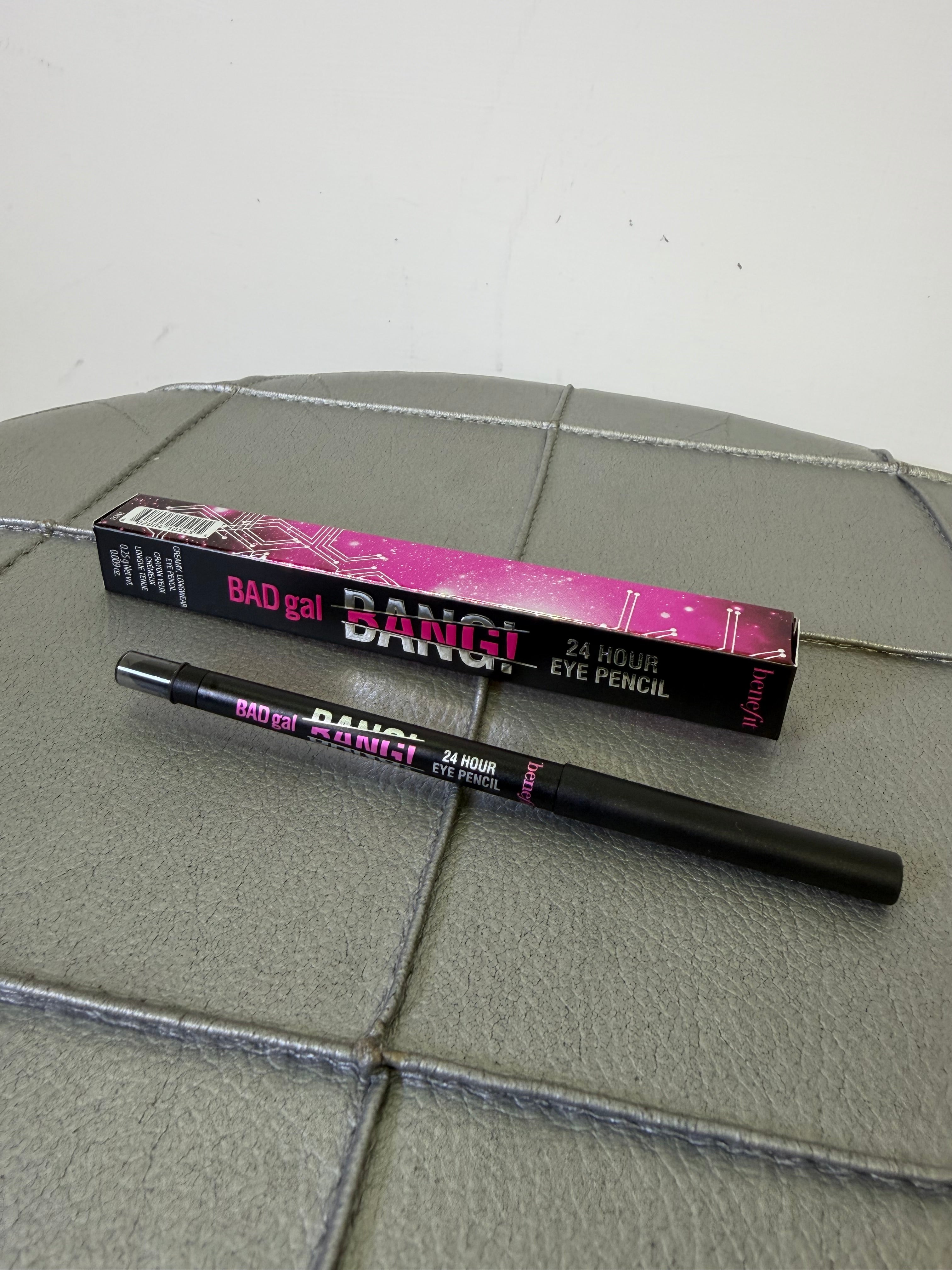 Matita nera bang benefit