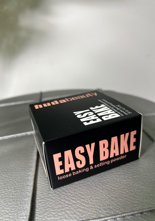 Cipria Huda Beauty easy bake